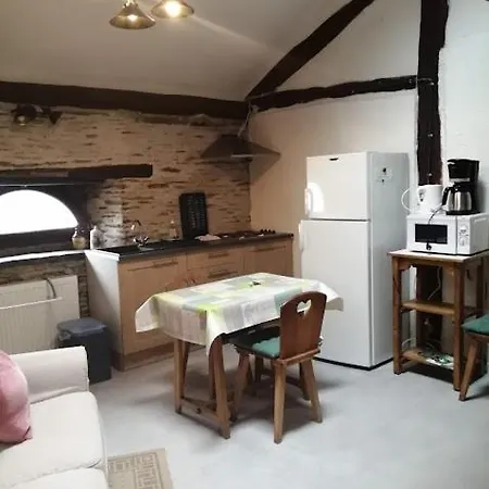 Le Courtil Mezzanine 3* Dohan