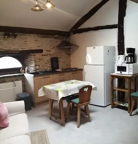 Le Courtil Mezzanine 3* Dohan