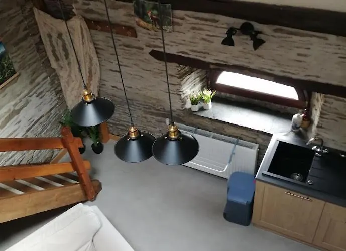 Le Courtil Mezzanine 3*